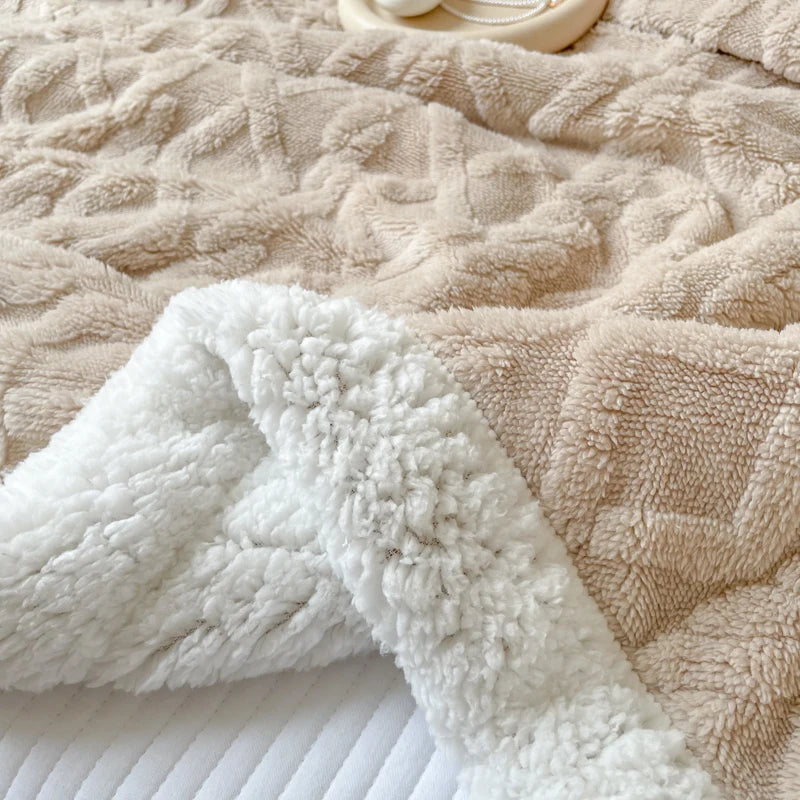 Jacquard Sherpa Throw Blanket
