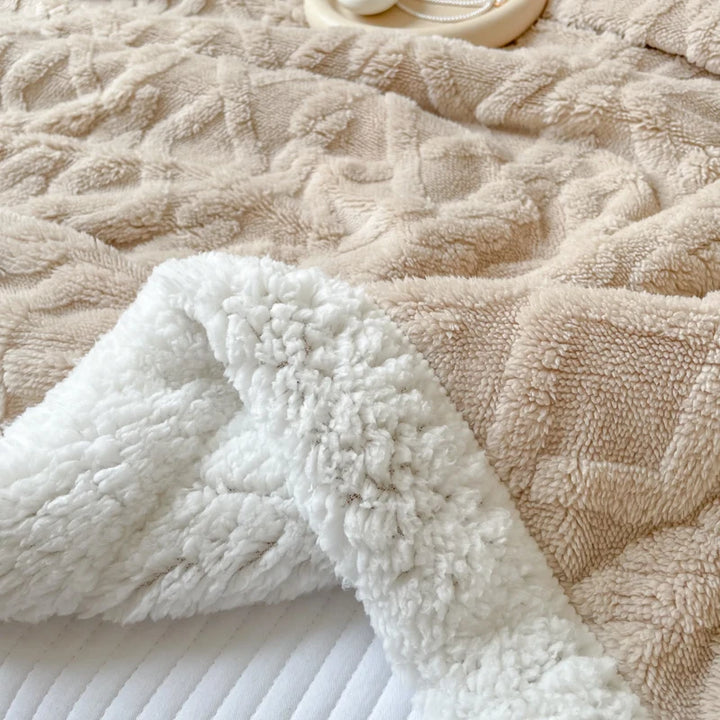 Jacquard Sherpa Throw Blanket