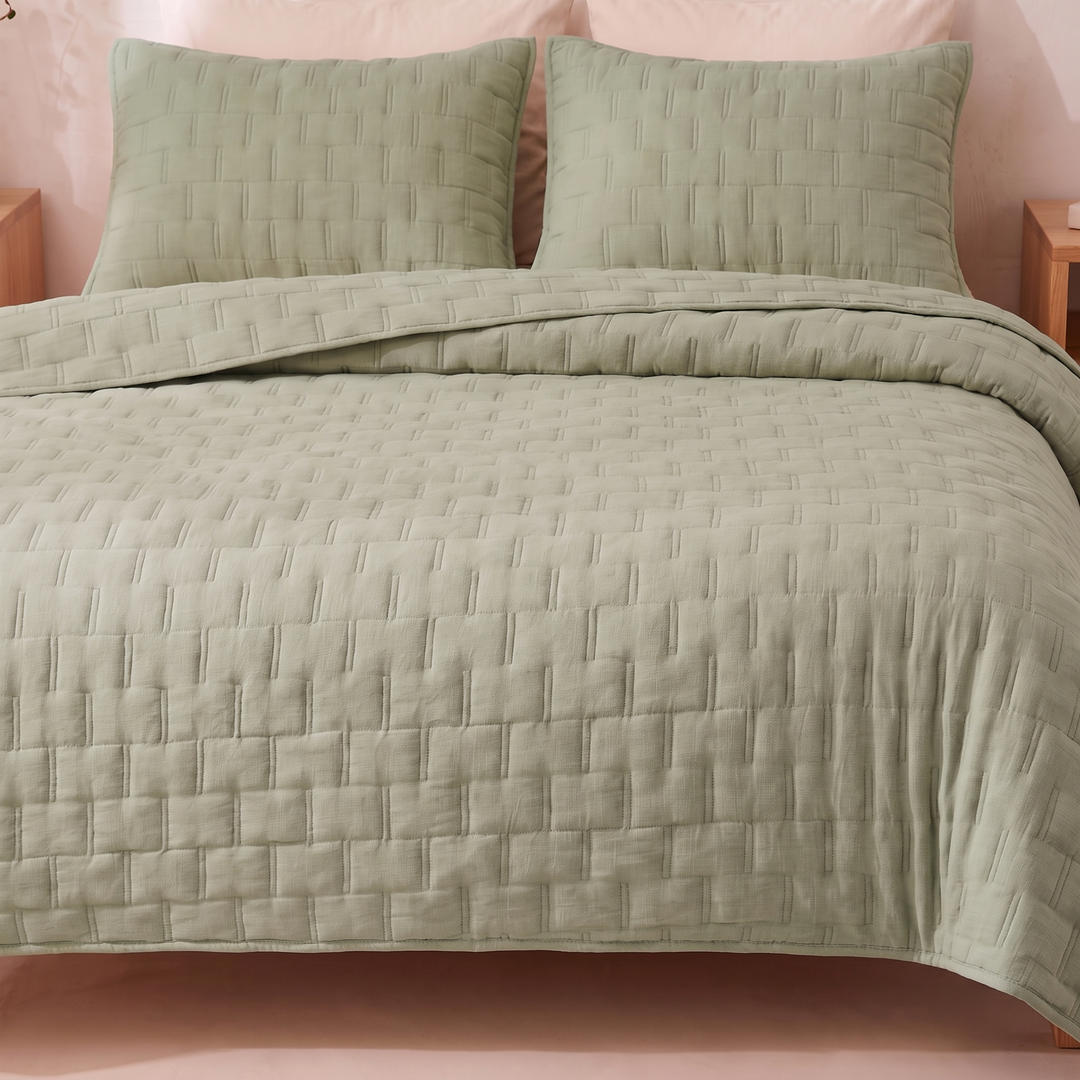 Channel Quilted Bedspread Set in Sage