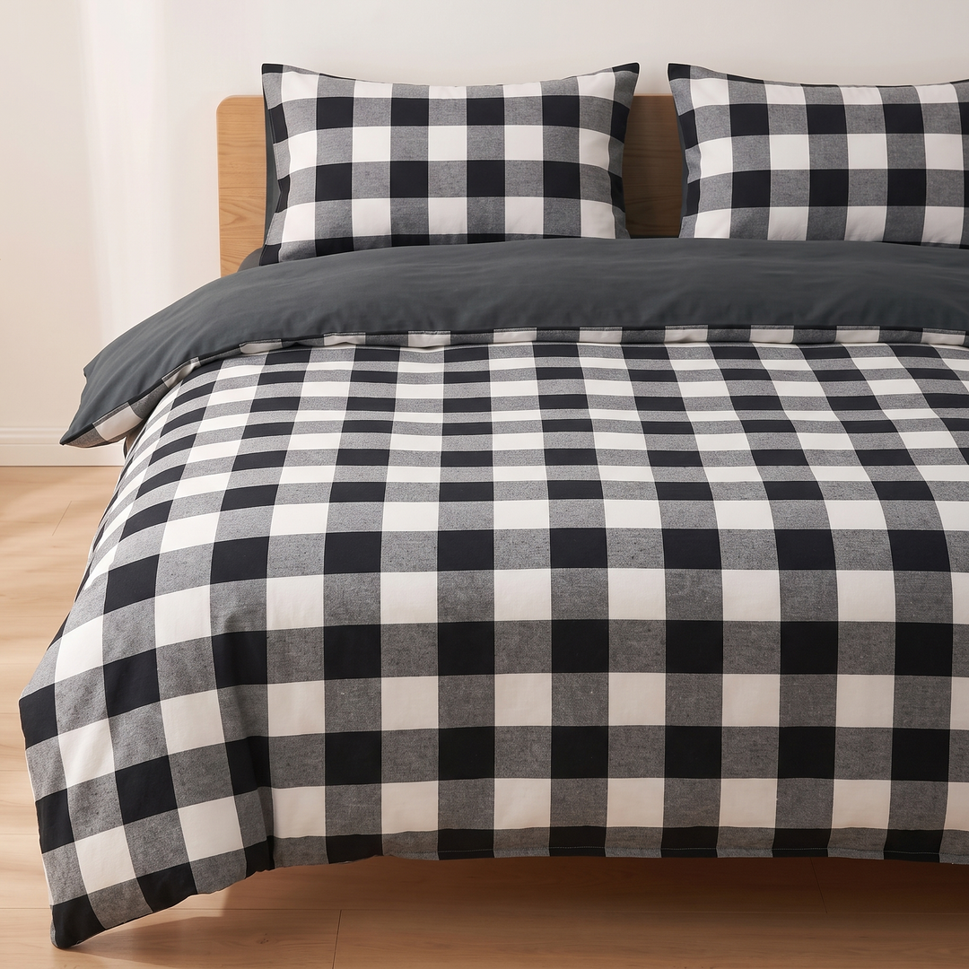 Cotton Duvet Cover Set in Black Buffalo Check