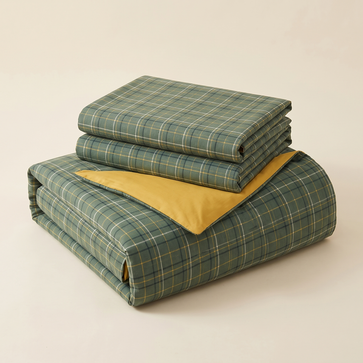 Cotton Duvet Cover Set in Green Plaid