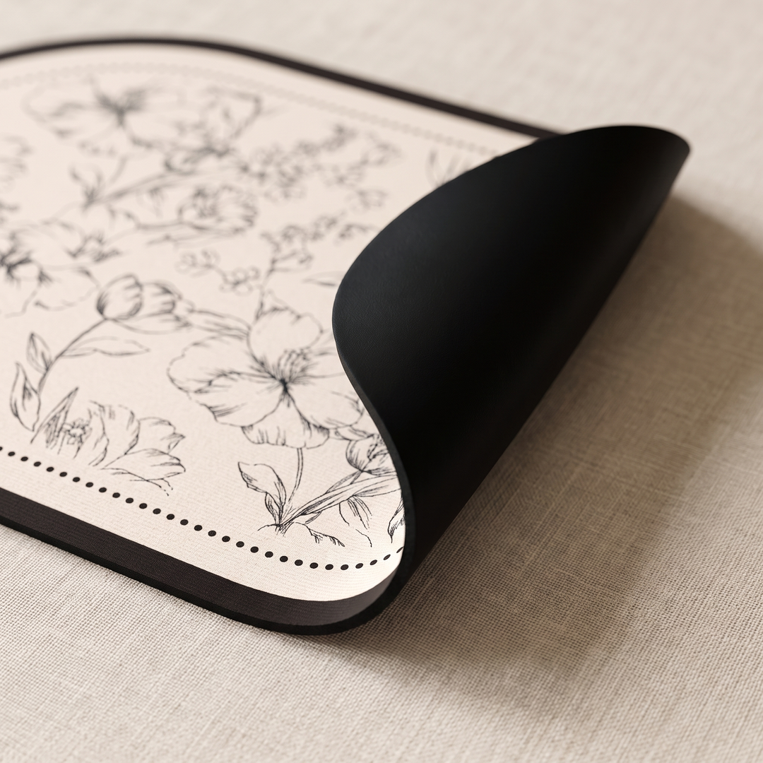 Quick-Dry Bath Mat – Floral, Non-Slip in Oval – close-up of one corner curling up to show black underside