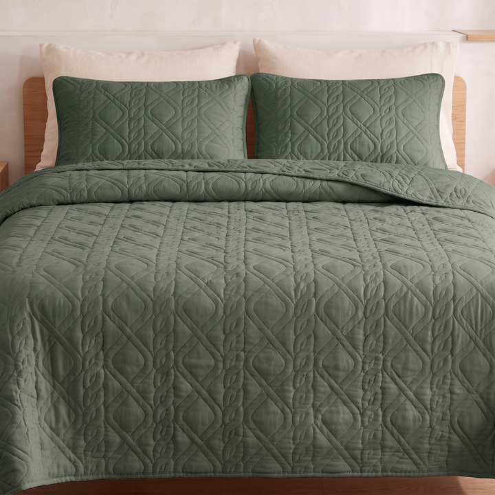 Diamond Quilted Bedspread Set in Forest Green