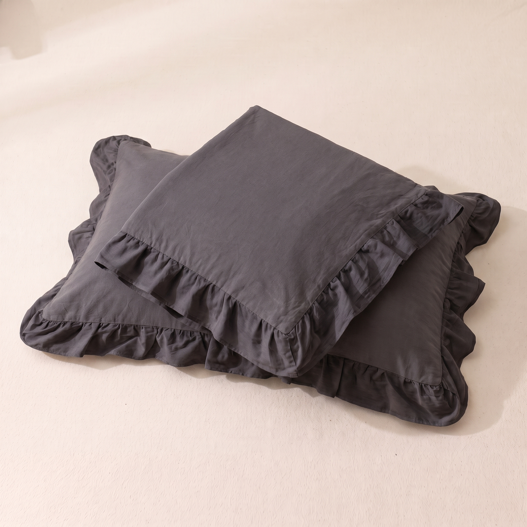 Cotton Pillowcases – Ruffled Plaid, Set of 2 in Dark Gray